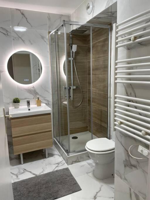 Studio 30M2 - Au Pied De La Gare - Parking Cergy Exteriör bild